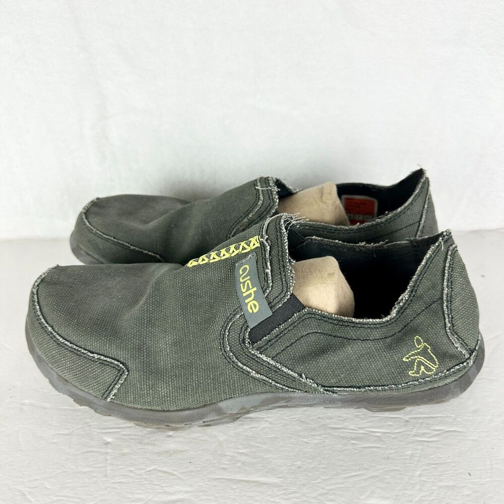 Cushe Men's Slipper Shoe Size 8 Black Canvas Slip On Lightweight
